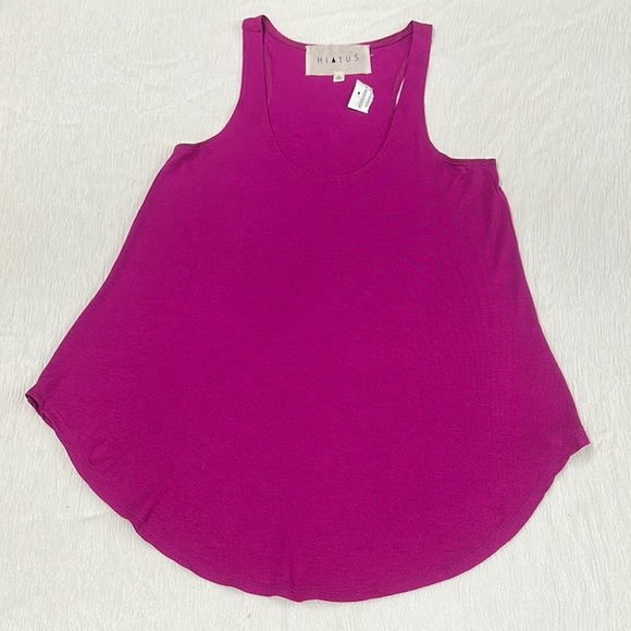 hiatus Tops - Magenta Women's Racerback Tank Top new w/ Nordstrom rack tag